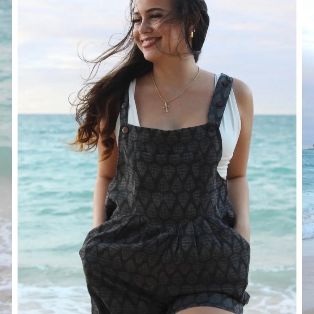 Paradise Now Overall Adjustable Short Romper XL